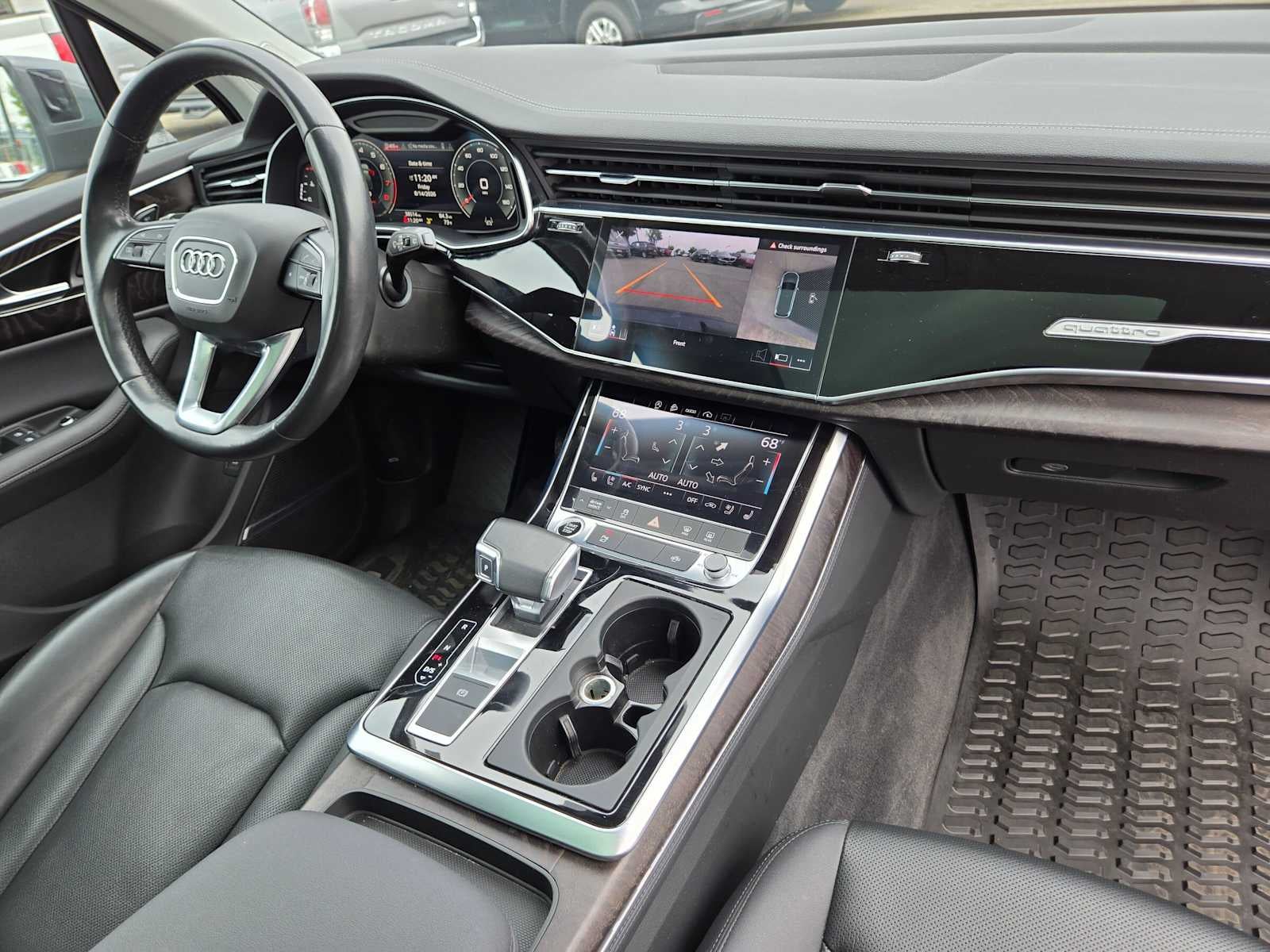 2023 Audi Q7 Premium Plus