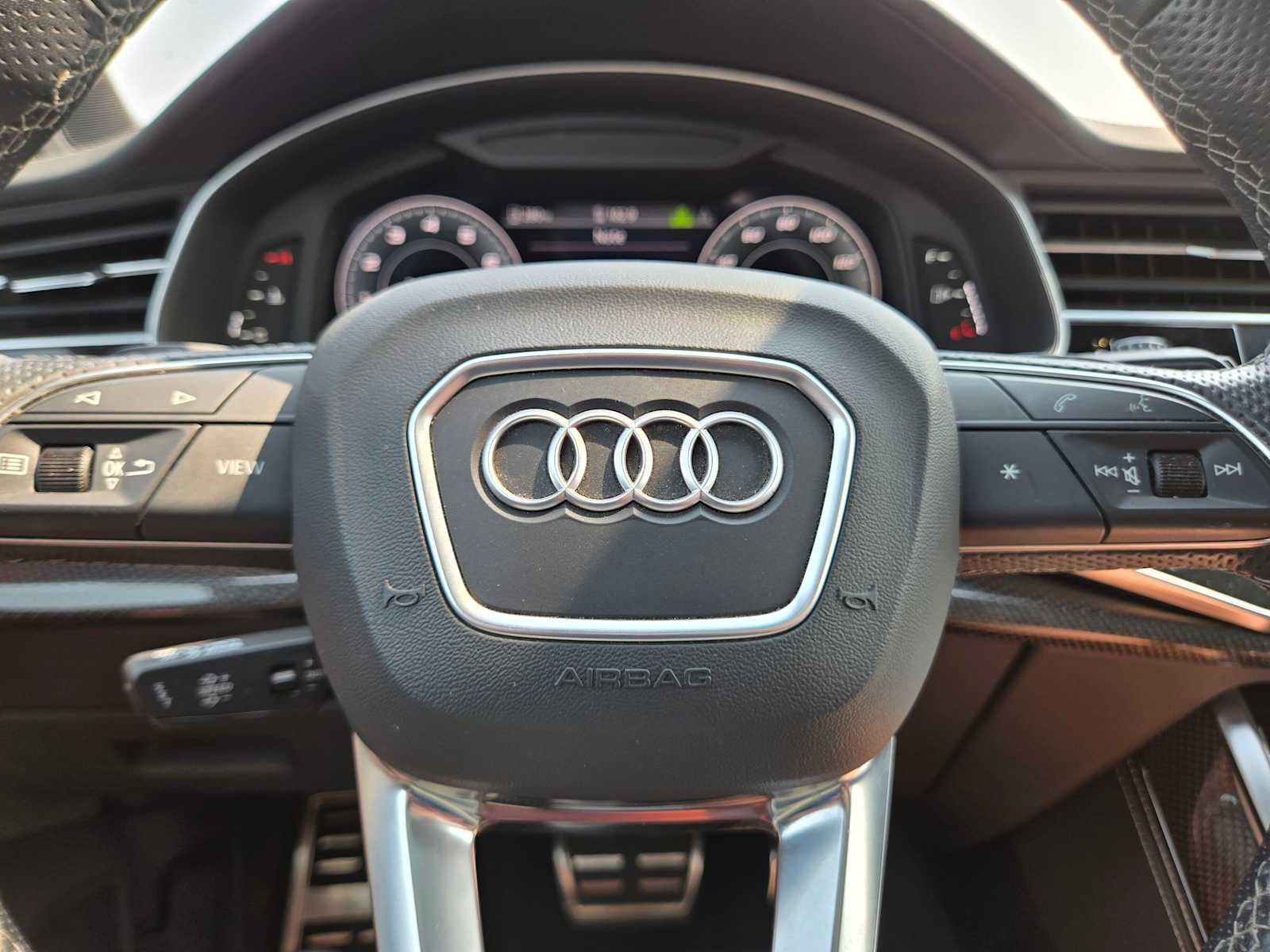 2023 Audi SQ7 Prestige