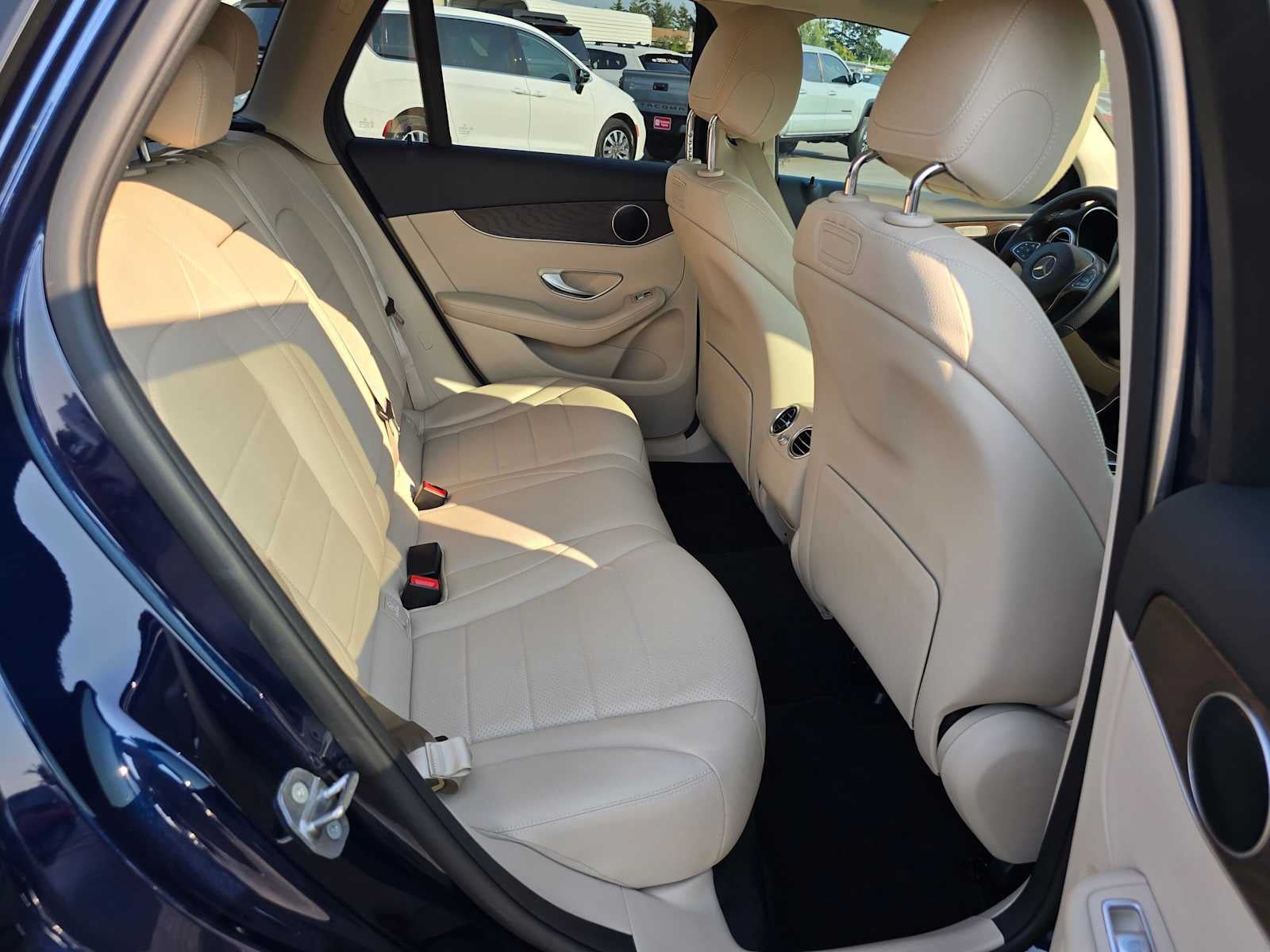 2019 Mercedes-Benz GLC 300 GLC 300